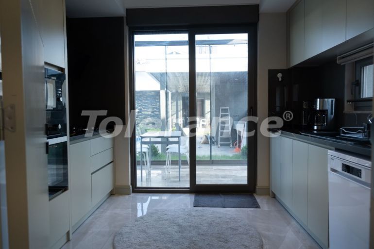 Вилла или дом от застройщика в Арсланбуджак, Кемер с бассейном: купить недвижимость в Турции - 103444