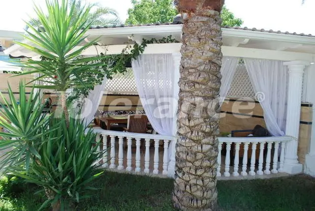 Вилла или дом от застройщика в Асланбуджак, Кемер с бассейном - 10916 Вилла или дом от застройщика в Асланбуджак, Кемер с бассейном: купить недвижимость в Турции - 10916