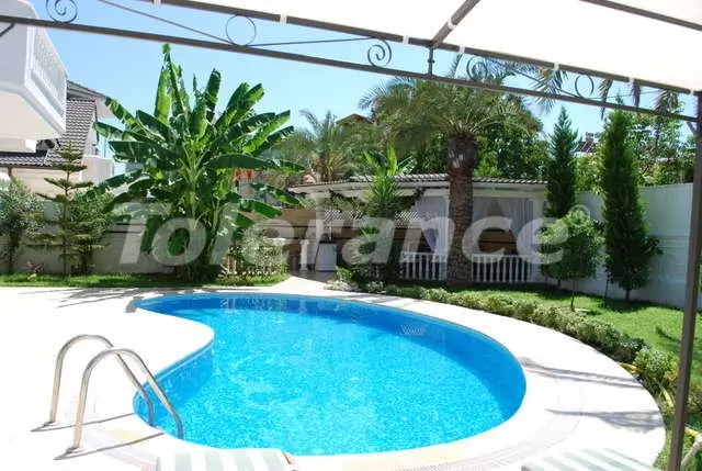 Вилла или дом от застройщика в Асланбуджак, Кемер с бассейном - 10917 Вилла или дом от застройщика в Асланбуджак, Кемер с бассейном: купить недвижимость в Турции - 10917