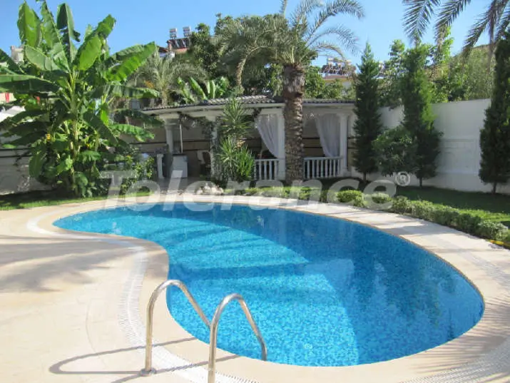 Вилла или дом от застройщика в Асланбуджак, Кемер с бассейном - 10936 Вилла или дом от застройщика в Асланбуджак, Кемер с бассейном: купить недвижимость в Турции - 10936