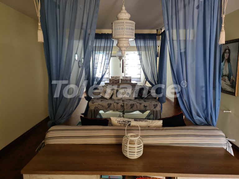 Вилла или дом в Арсланбуджак, Кемер с бассейном: купить недвижимость в Турции - 116132