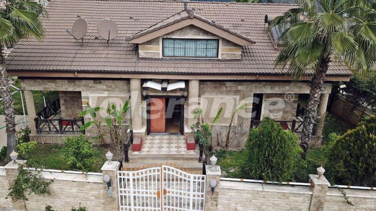 Вилла или дом от застройщика в Арсланбуджак, Кемер с бассейном: купить недвижимость в Турции - 127925