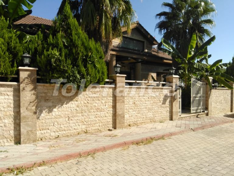 Вилла или дом от застройщика в Арсланбуджак, Кемер с бассейном: купить недвижимость в Турции - 127937