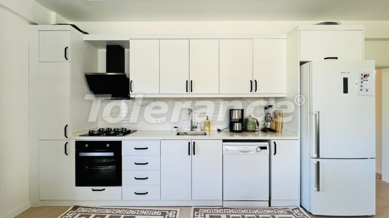 Вилла или дом в Арсланбуджак, Кемер с бассейном: купить недвижимость в Турции - 136343