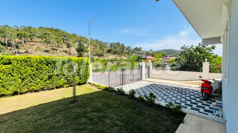 Вилла или дом в Арсланбуджак, Кемер с бассейном: купить недвижимость в Турции - 136355