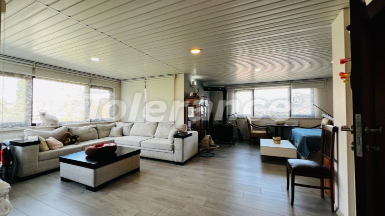 Вилла или дом в Арсланбуджак, Кемер с бассейном: купить недвижимость в Турции - 136758