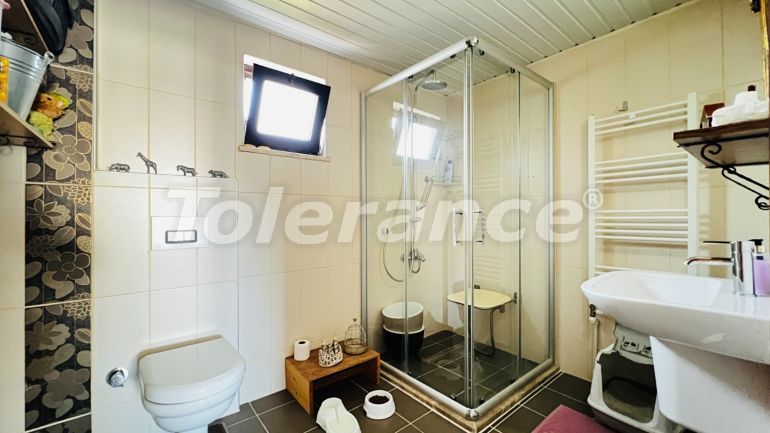 Вилла или дом в Арсланбуджак, Кемер с бассейном: купить недвижимость в Турции - 136762