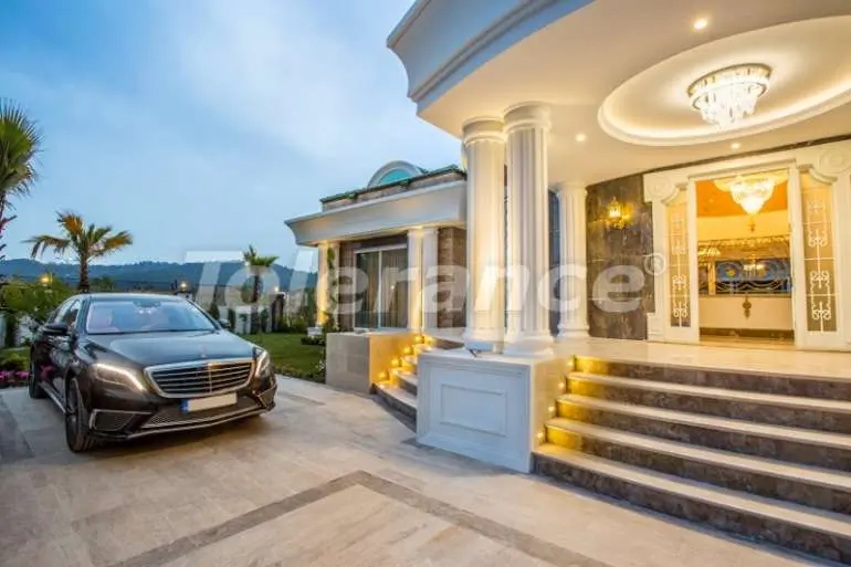 Вилла или дом от застройщика в Арсланбуджак, Кемер с бассейном - 5222 Вилла или дом от застройщика в Арсланбуджак, Кемер с бассейном: купить недвижимость в Турции - 5222