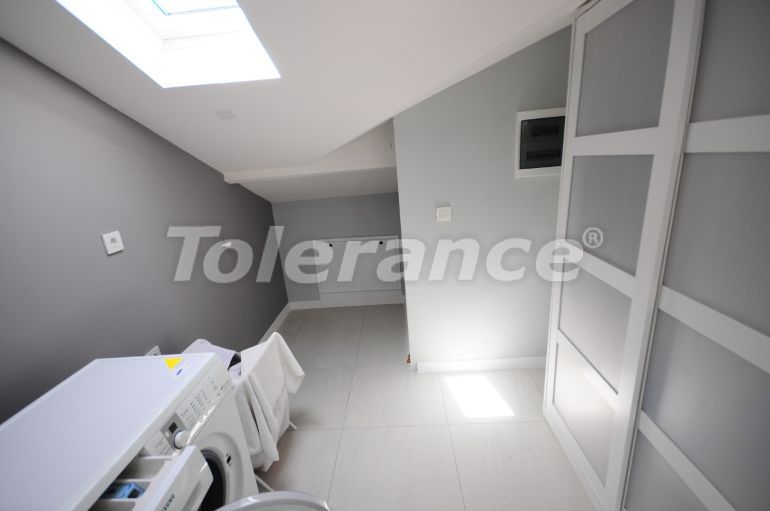 Вилла или дом в Асланбуджак, Кемер с бассейном: купить недвижимость в Турции - 67671