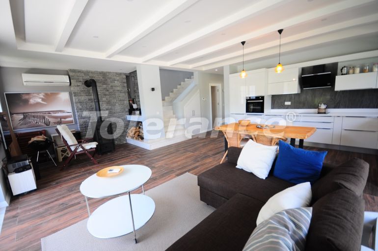 Вилла или дом в Асланбуджак, Кемер с бассейном: купить недвижимость в Турции - 67680