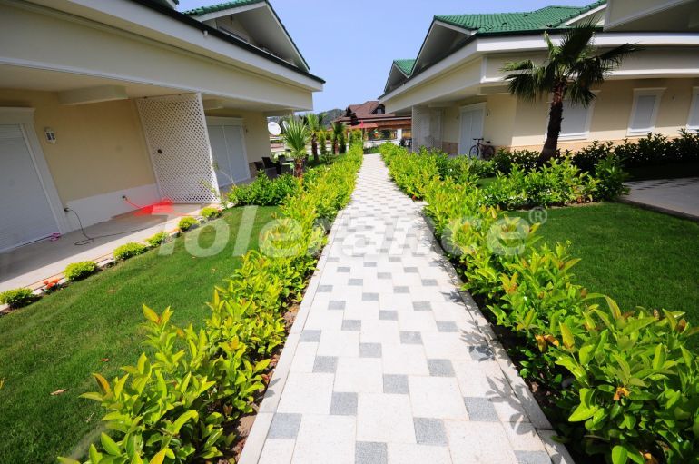 Вилла или дом в Асланбуджак, Кемер с бассейном: купить недвижимость в Турции - 67686