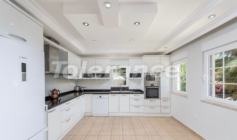 Вилла или дом от застройщика в Авсаларе, Аланья вид на море с бассейном - 127116 Вилла или дом от застройщика в Авсаларе, Аланья вид на море с бассейном: купить недвижимость в Турции - 127116