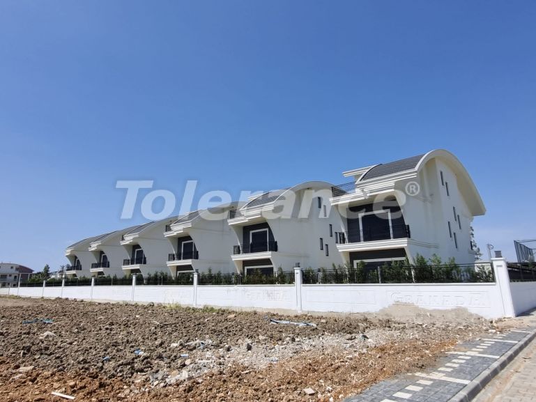 Вилла или дом от застройщика в Белеке с бассейном в рассрочку: купить недвижимость в Турции - 102782