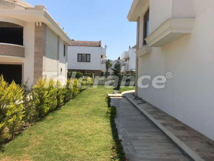 Вилла или дом от застройщика в Белеке с бассейном: купить недвижимость в Турции - 524