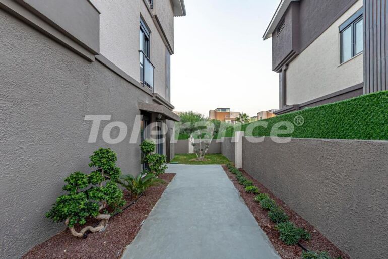 Вилла или дом от застройщика в Белеке с бассейном: купить недвижимость в Турции - 64339