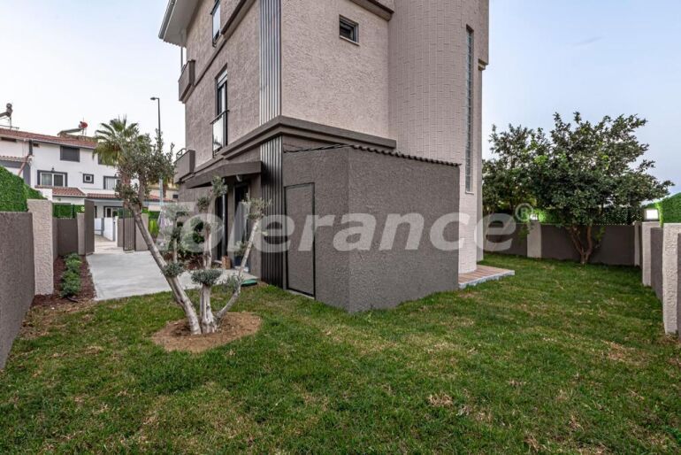 Вилла или дом от застройщика в Белеке с бассейном: купить недвижимость в Турции - 64365