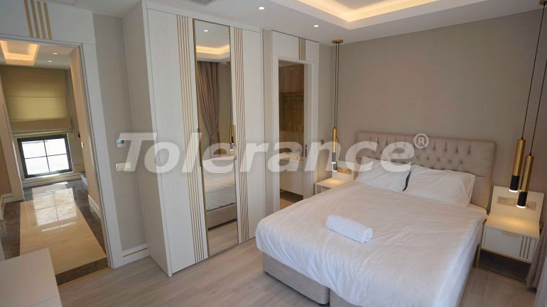 Вилла или дом от застройщика в Белеке с бассейном: купить недвижимость в Турции - 78576