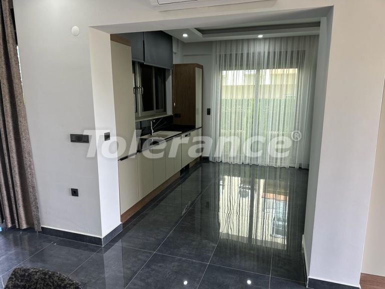 Вилла или дом в Белеке с бассейном: купить недвижимость в Турции - 79244