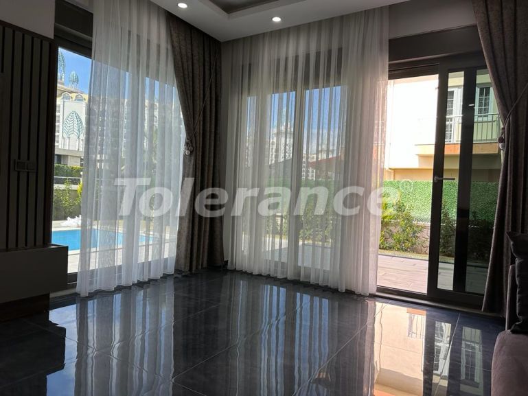 Вилла или дом в Белеке с бассейном: купить недвижимость в Турции - 79248