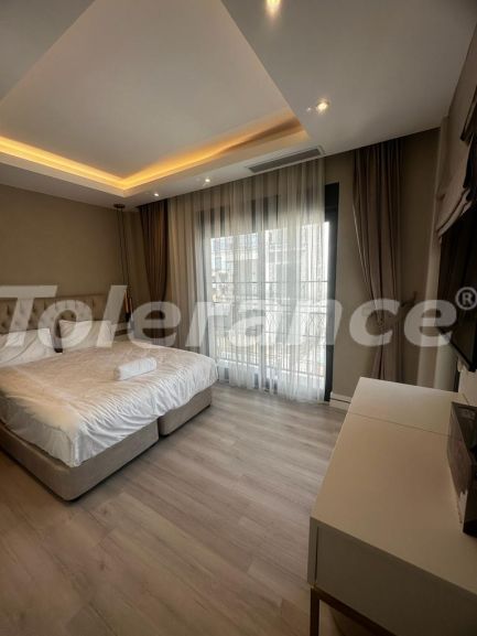 Вилла или дом от застройщика в Белеке с бассейном: купить недвижимость в Турции - 79343