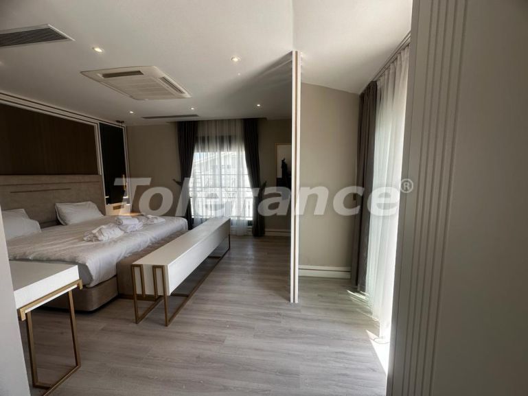 Вилла или дом от застройщика в Белеке с бассейном: купить недвижимость в Турции - 79349