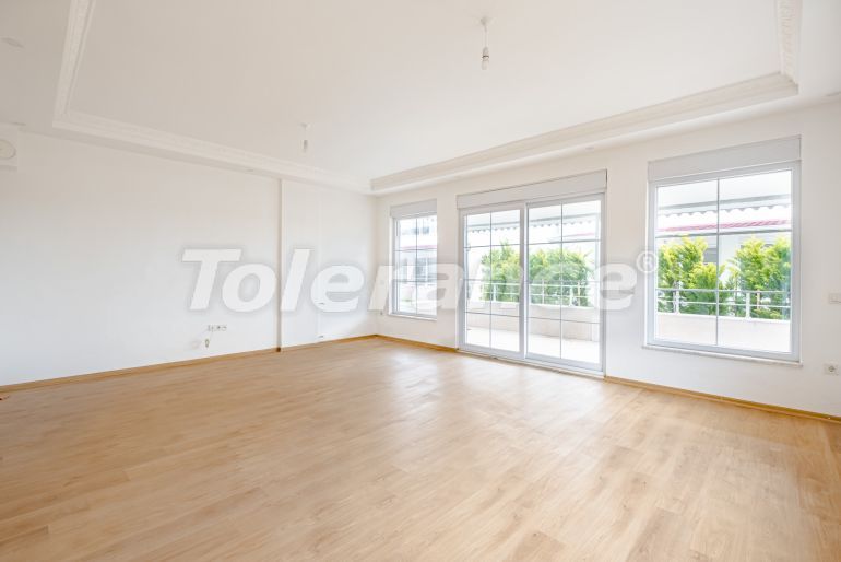 Вилла или дом в Белеке с бассейном: купить недвижимость в Турции - 82048