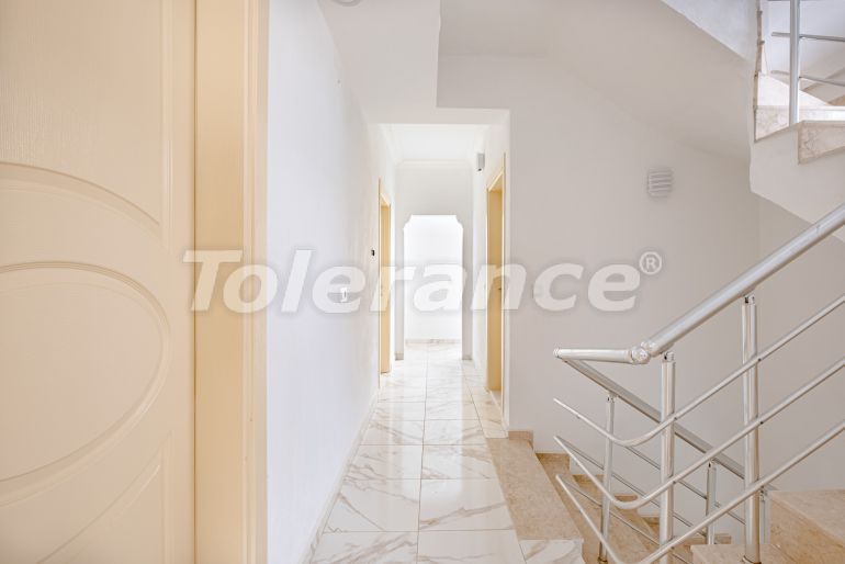 Вилла или дом в Белеке с бассейном: купить недвижимость в Турции - 82056