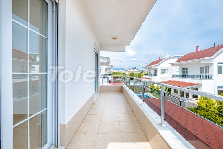 Вилла или дом в Белеке с бассейном: купить недвижимость в Турции - 82073