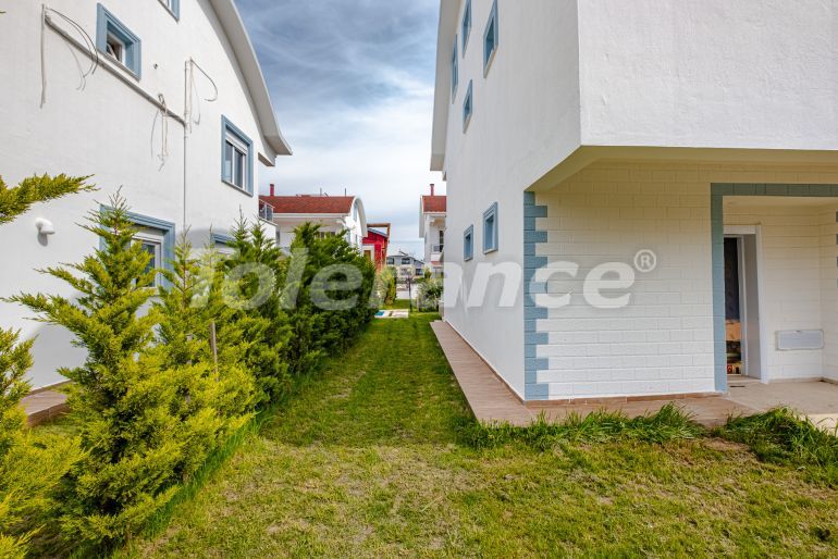 Вилла или дом в Белеке с бассейном: купить недвижимость в Турции - 82093