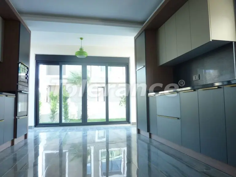 Вилла или дом в Центр Белека, Белек с бассейном: купить недвижимость в Турции - 22456