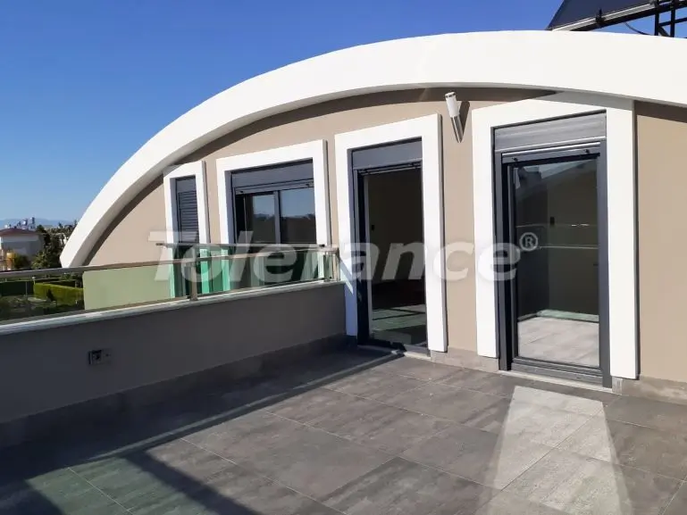 Вилла или дом в Центр Белека, Белек с бассейном: купить недвижимость в Турции - 22467