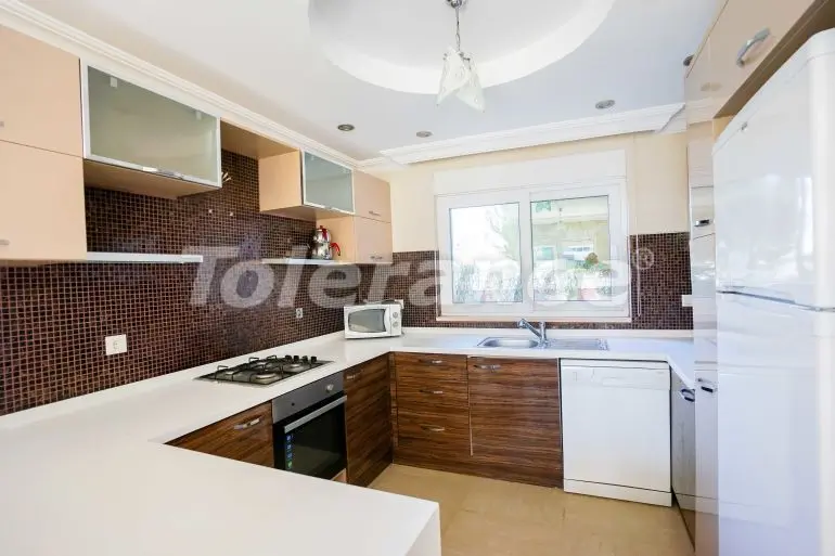 Вилла или дом от застройщика в Центр Белека, Белек с бассейном: купить недвижимость в Турции - 32969