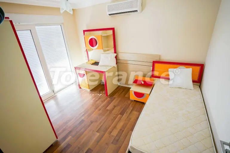 Вилла или дом от застройщика в Центр Белека, Белек с бассейном: купить недвижимость в Турции - 32972