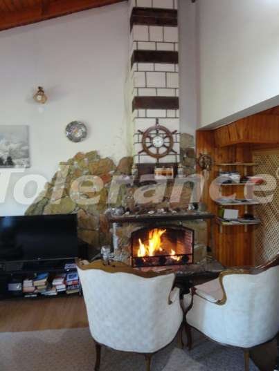 Вилла или дом в Бейджик, Кемер вид на море с бассейном: купить недвижимость в Турции - 1925