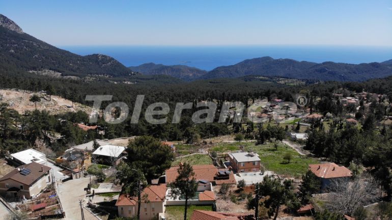 Вилла или дом в Бейджик, Кемер вид на море: купить недвижимость в Турции - 78470