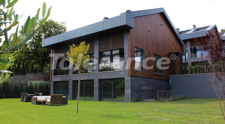 Вилла или дом от застройщика в Бейкоз, Стамбул с бассейном в рассрочку: купить недвижимость в Турции - 133926