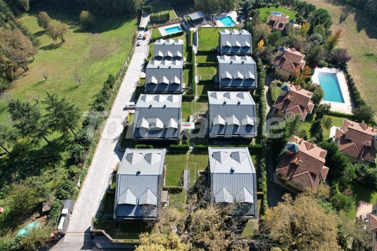 Вилла или дом от застройщика в Бейкоз, Стамбул с бассейном в рассрочку: купить недвижимость в Турции - 133927