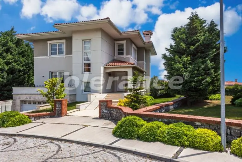 Вилла или дом в Бейликдюзю, Стамбул вид на море с бассейном в рассрочку: купить недвижимость в Турции - 20141