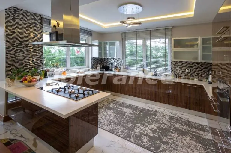 Вилла или дом в Бейликдюзю, Стамбул вид на море с бассейном в рассрочку: купить недвижимость в Турции - 20154