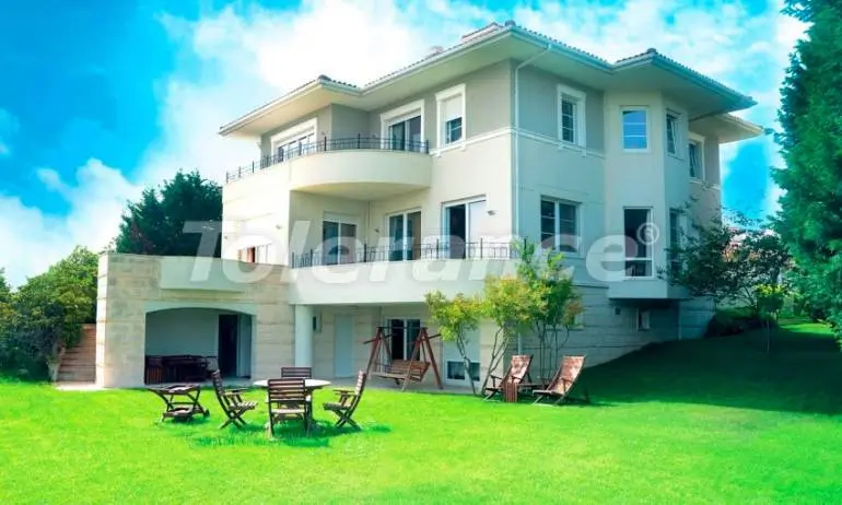 Вилла или дом в Бейликдюзю, Стамбул вид на море с бассейном в рассрочку: купить недвижимость в Турции - 36807