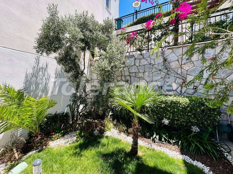 Вилла или дом в Бодруме вид на море с бассейном: купить недвижимость в Турции - 133357