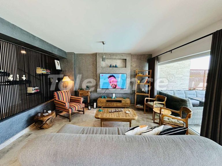 Вилла или дом в Бодруме вид на море с бассейном: купить недвижимость в Турции - 133365