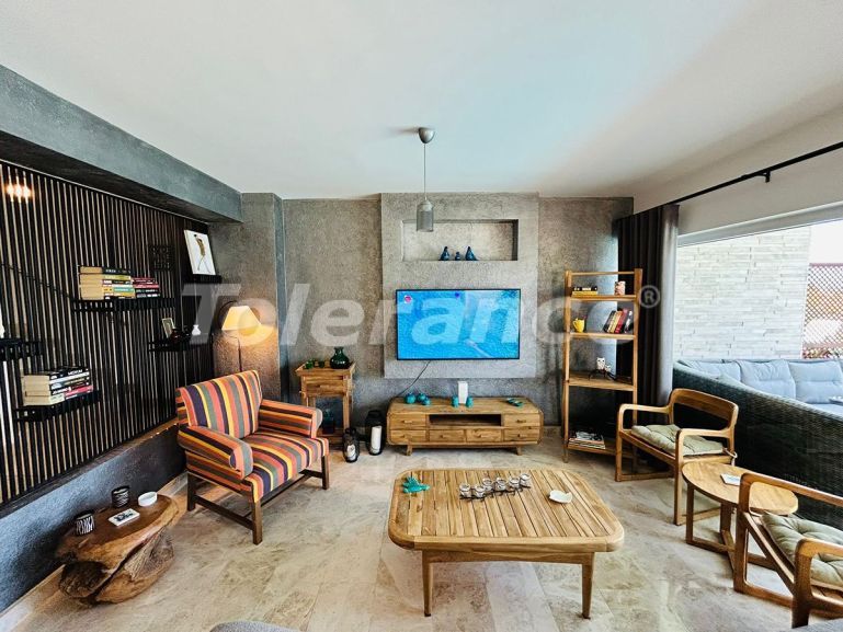 Вилла или дом в Бодруме вид на море с бассейном: купить недвижимость в Турции - 133368