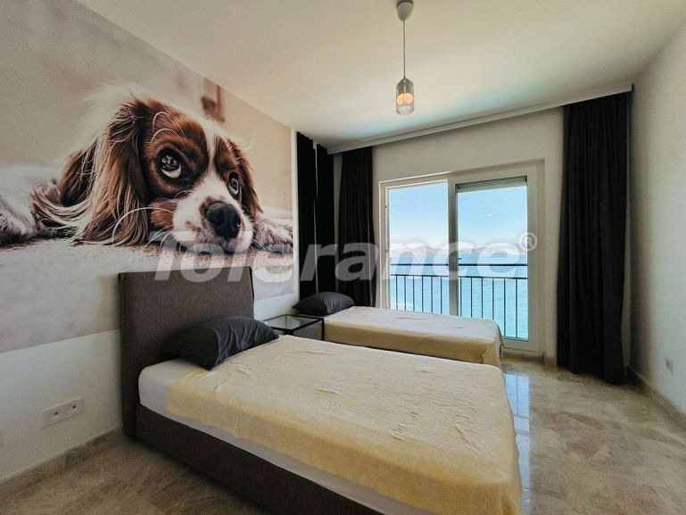 Вилла или дом в Бодруме вид на море с бассейном: купить недвижимость в Турции - 133378