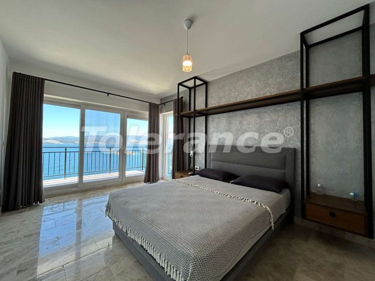 Вилла или дом в Бодруме вид на море с бассейном: купить недвижимость в Турции - 133381