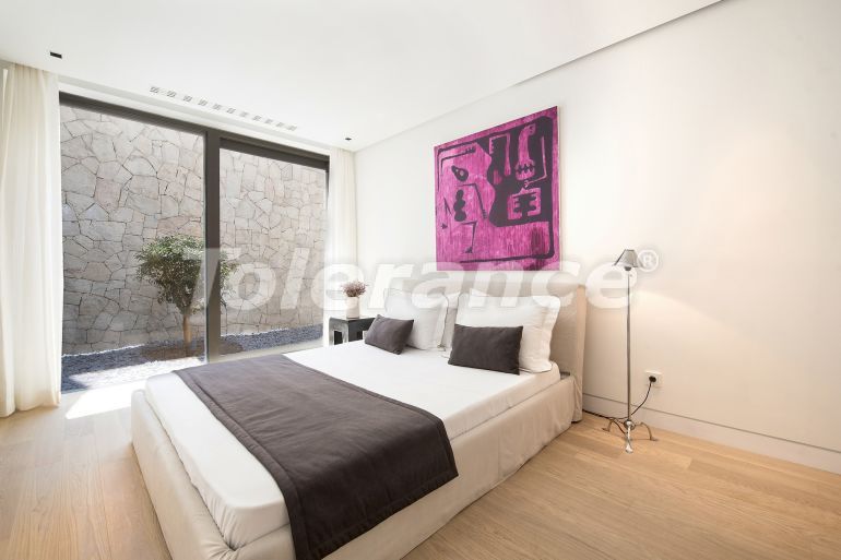 Вилла или дом от застройщика в Бодруме вид на море с бассейном: купить недвижимость в Турции - 50498