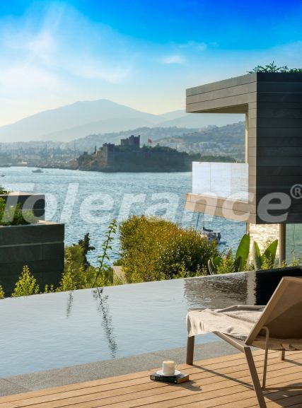 Вилла или дом от застройщика в Бодруме вид на море с бассейном: купить недвижимость в Турции - 70494