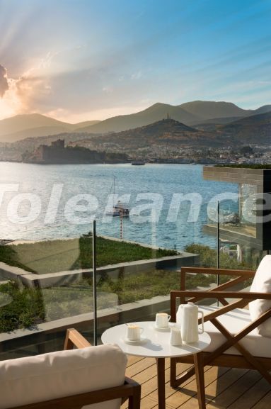 Вилла или дом от застройщика в Бодруме вид на море с бассейном: купить недвижимость в Турции - 70507