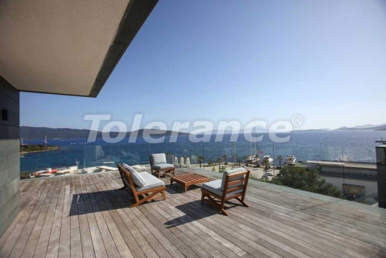 Вилла или дом от застройщика в Бодруме вид на море с бассейном: купить недвижимость в Турции - 70508