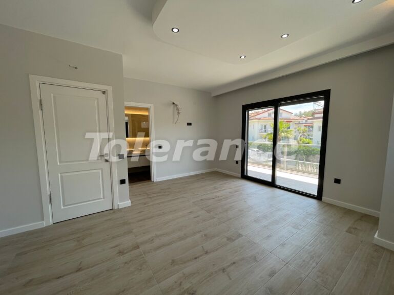 Вилла или дом от застройщика в Чалыш, Фетхие с бассейном: купить недвижимость в Турции - 57857